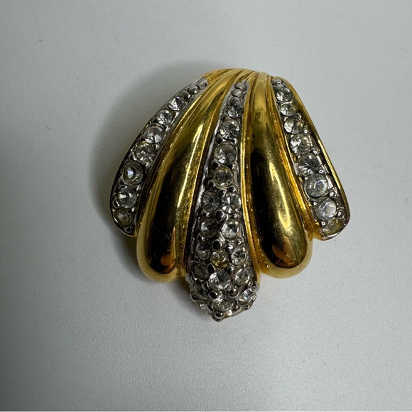 Joan Rivers Shell Pendant Gold Plated Crystal Pave - Picture 10 of 11